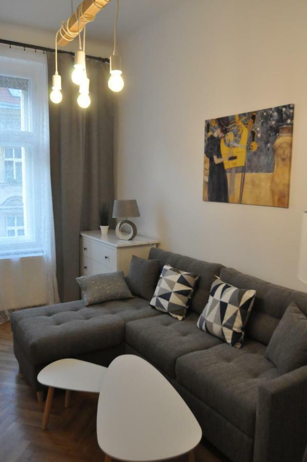 Jirina Appartments 布拉格 外观 照片