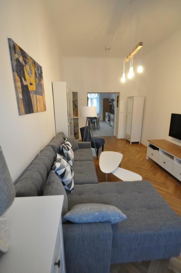 Jirina Appartments 布拉格 外观 照片